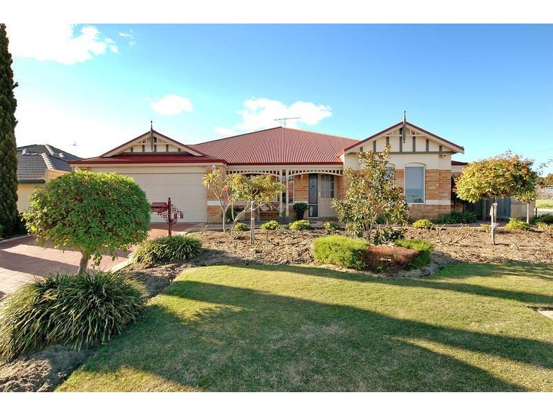 2 Bothwell Way, Wanneroo WA 6065