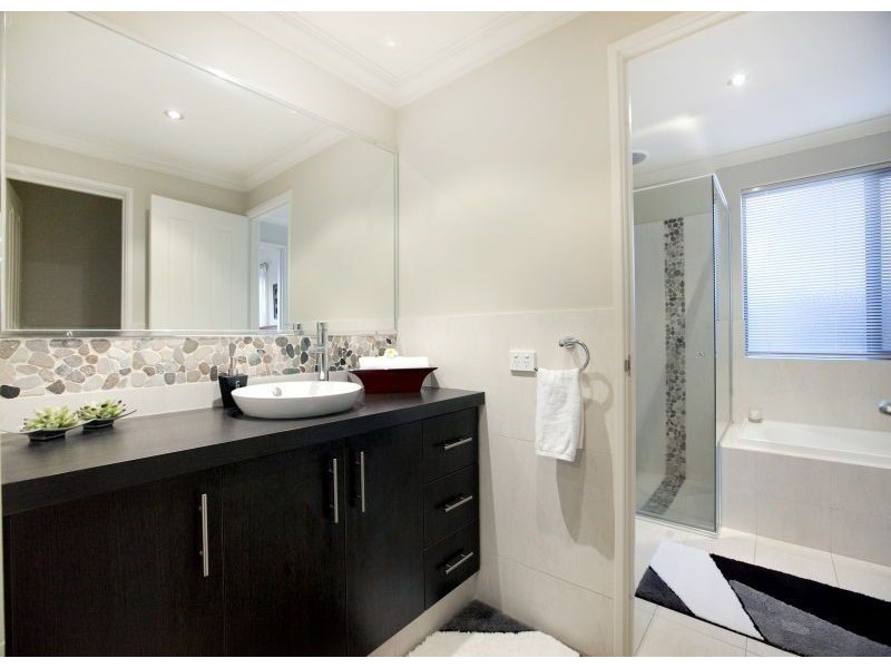 10 Plymouth Cove, Ocean Reef WA 6027