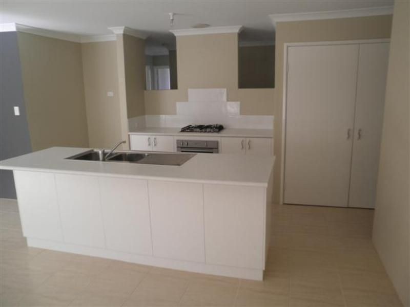 38 Chattanooga Vista, Clarkson WA 6030