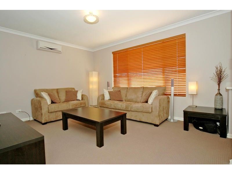 31 St Barnabas Boulevard, Quinns Rocks WA 6030