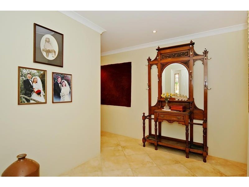 135 Gibbs Road, Nowergup WA 6032