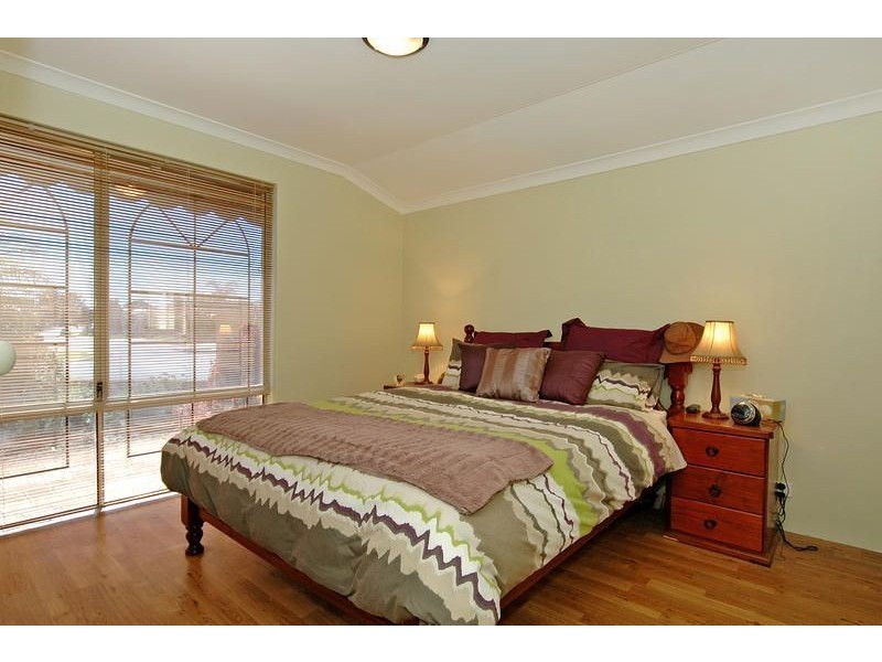 1 Siderno Rise, Hocking WA 6065