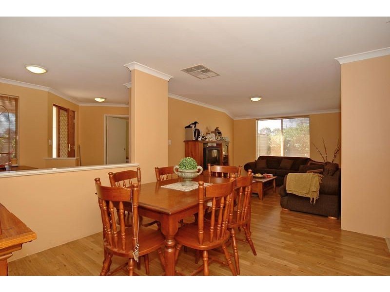 1 Siderno Rise, Hocking WA 6065