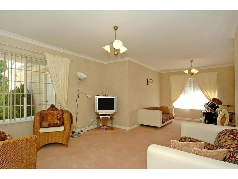 29 Parkstone Retreat, Currambine WA 6028