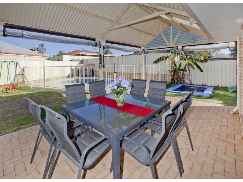 14 Lochmaben Retreat, Kinross WA 6028