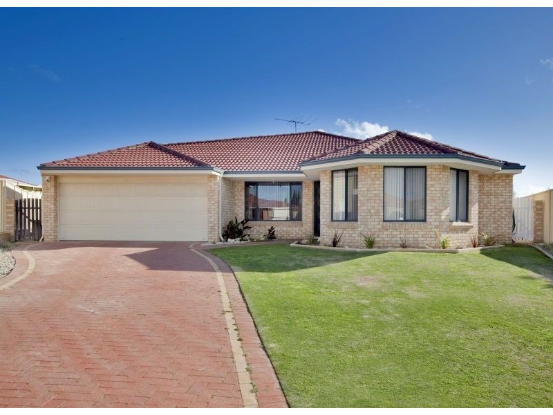 14 Lochmaben Retreat, Kinross WA 6028