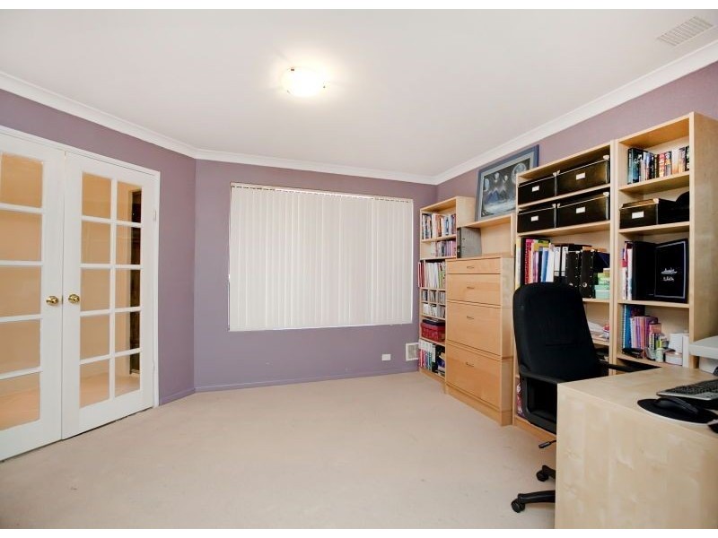 14 Lochmaben Retreat, Kinross WA 6028