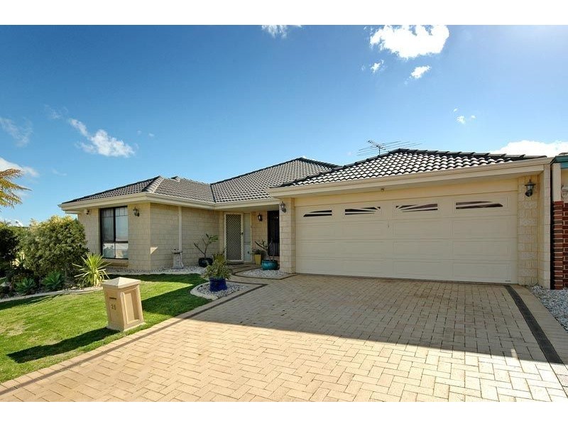 25 Allanbi Circle, Carramar WA 6031