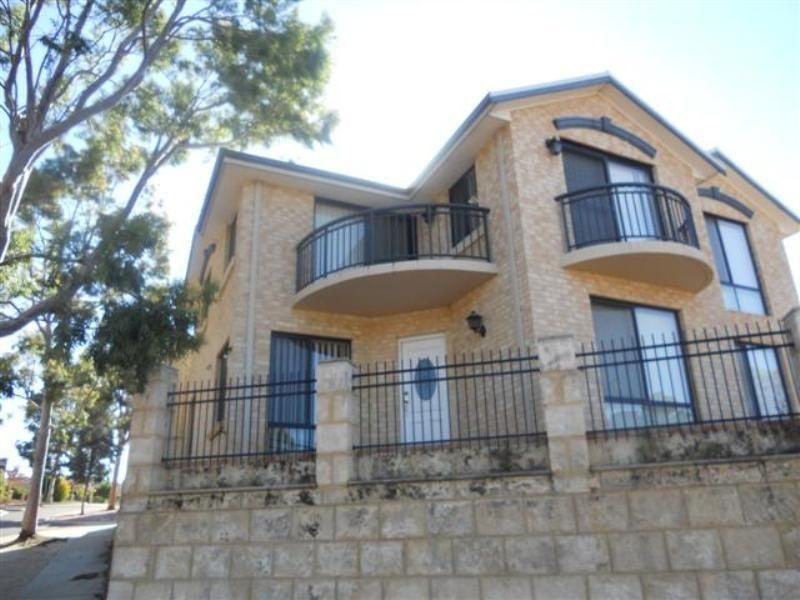 451 Lakeside Drive, Joondalup, Joondalup WA 6027