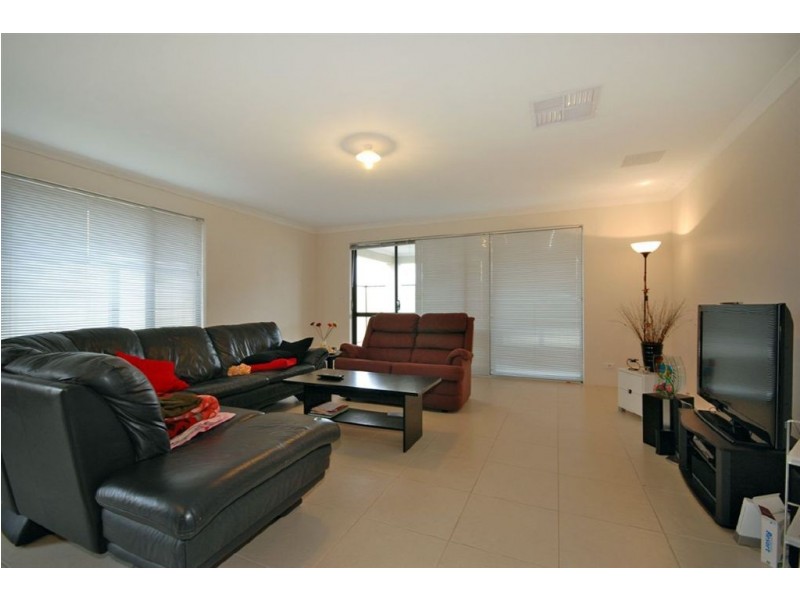 22 Palladio Pass, Clarkson WA 6030