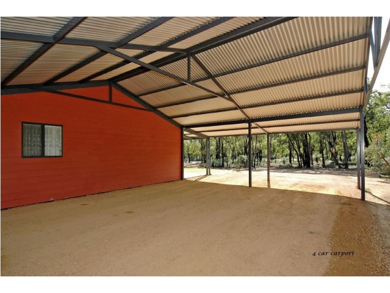 14 Leschenaultia Drive, Chittering WA 6084