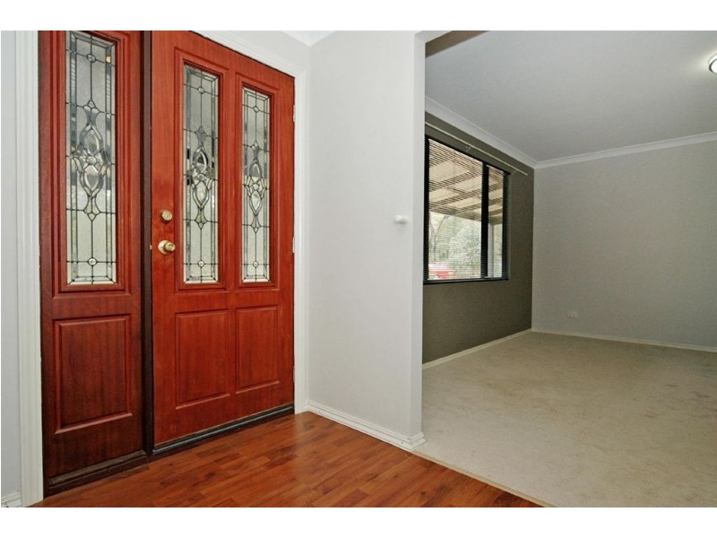 14 Leschenaultia Drive, Chittering WA 6084