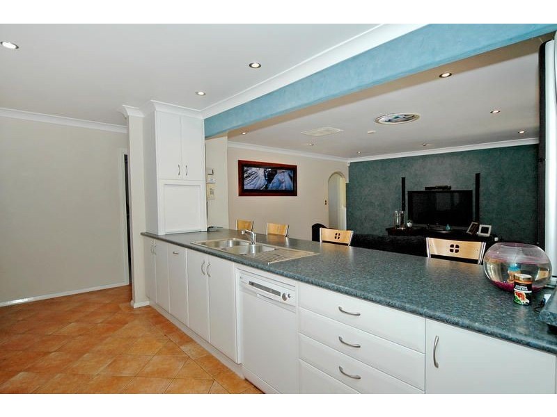 53 Elmhurst Way, Greenwood WA 6024