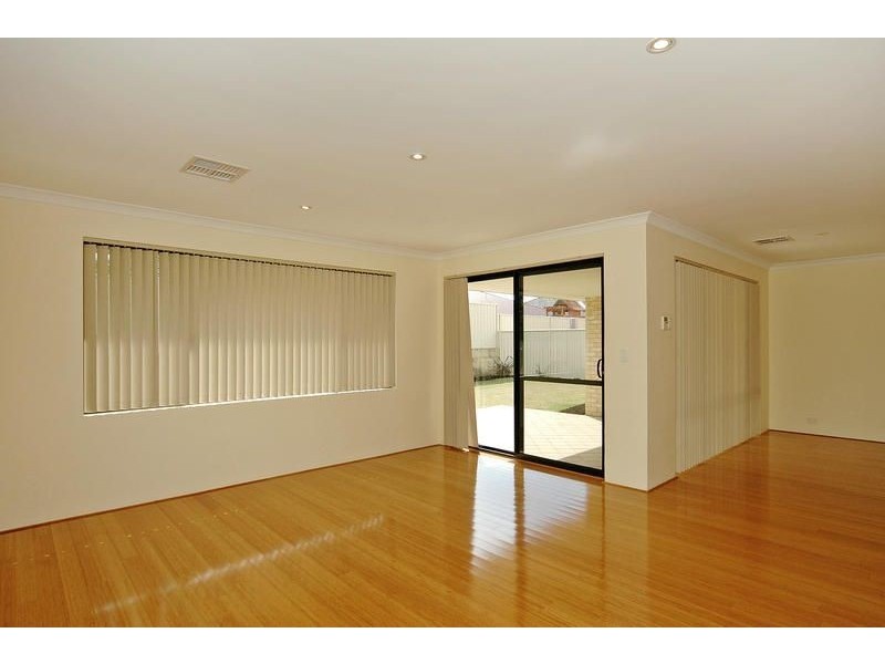 3 Diesel Lane, Tapping WA 6065