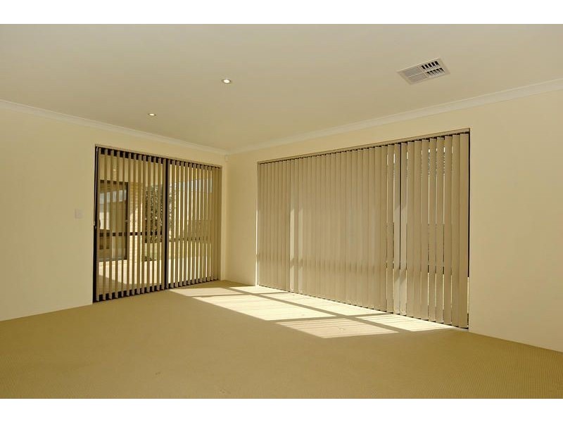 3 Diesel Lane, Tapping WA 6065