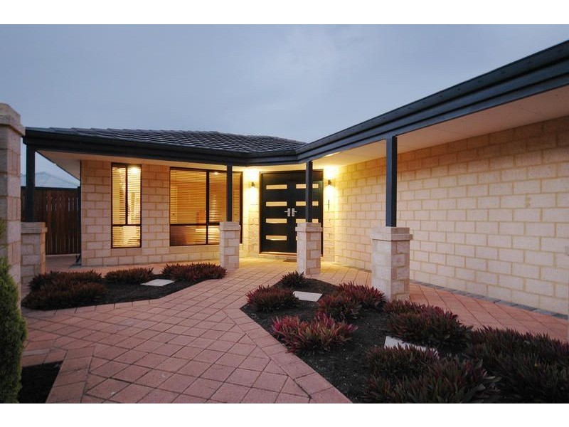 7 Conrad Way, Currambine WA 6028