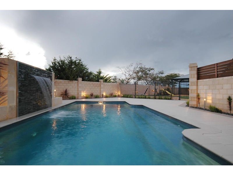 7 Conrad Way, Currambine WA 6028