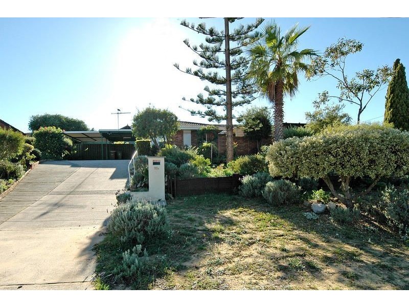 33A Camberwarra Drive, Craigie WA 6025