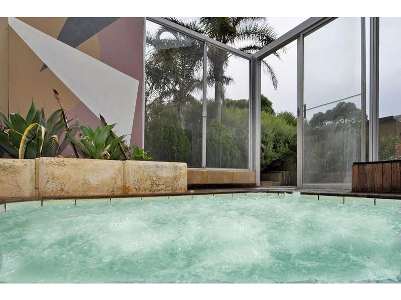 8 Simcoe Court, Joondalup WA 6027