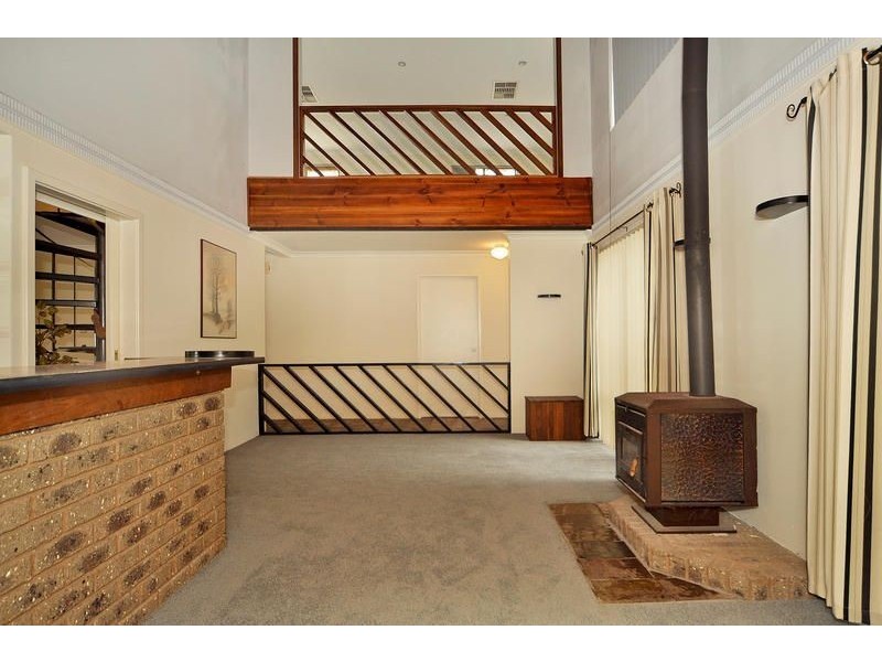 8 Simcoe Court, Joondalup WA 6027