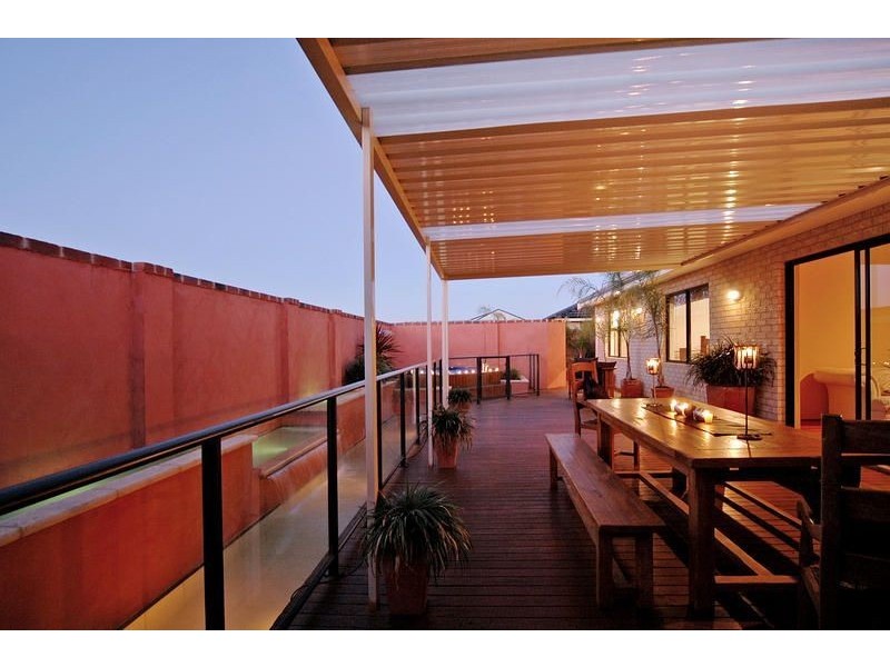 26 Regina Loop, Currambine WA 6028