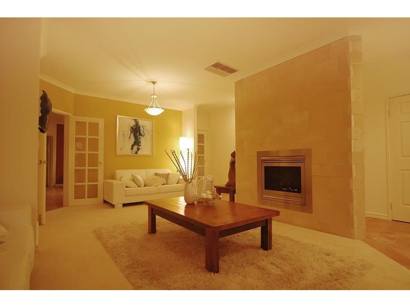 26 Regina Loop, Currambine WA 6028