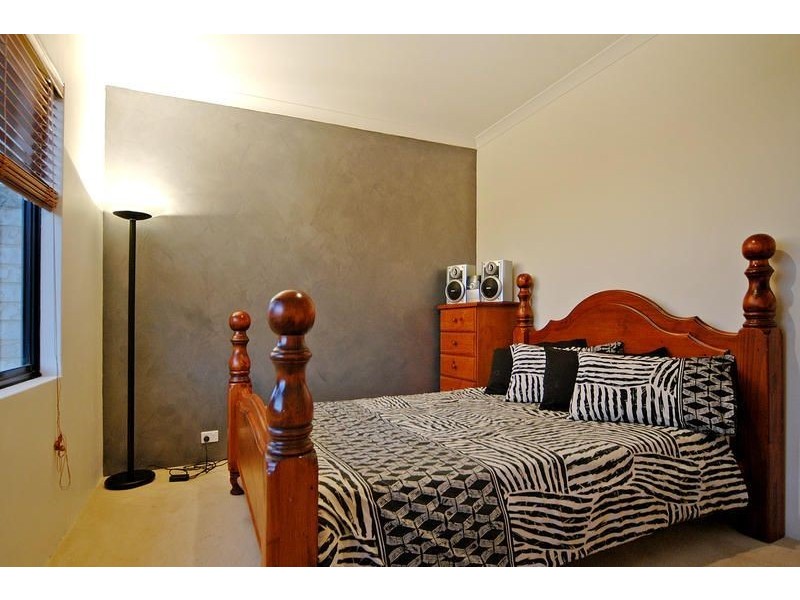 26 Regina Loop, Currambine WA 6028