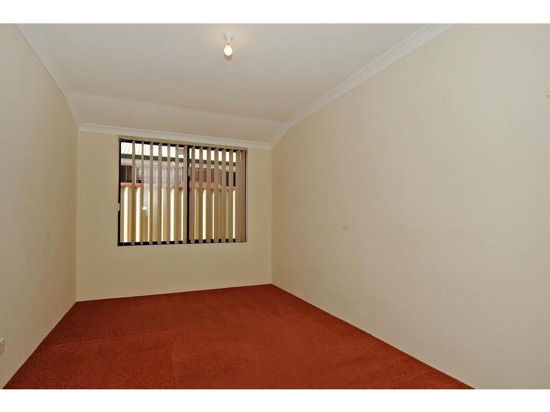 38 Kippilaw Loop, Carramar WA 6031