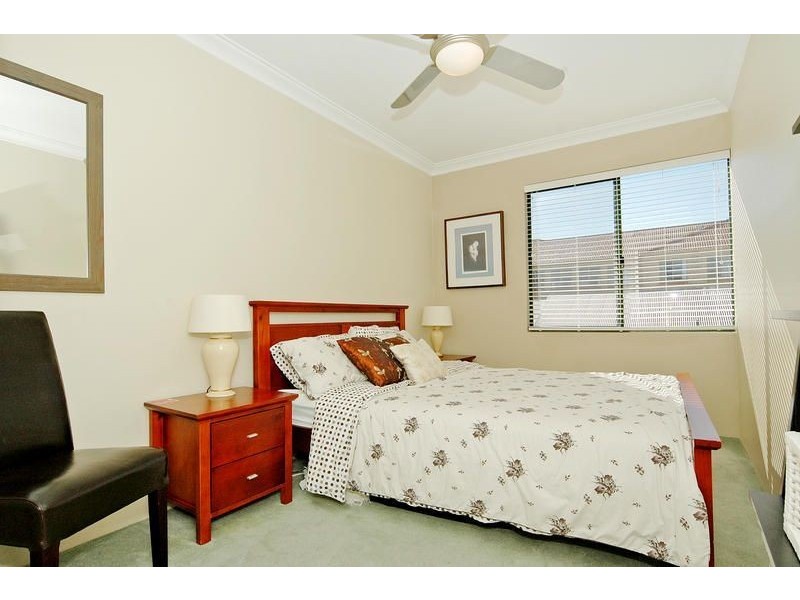 6/1 Piccadilly Circle, Joondalup WA 6027