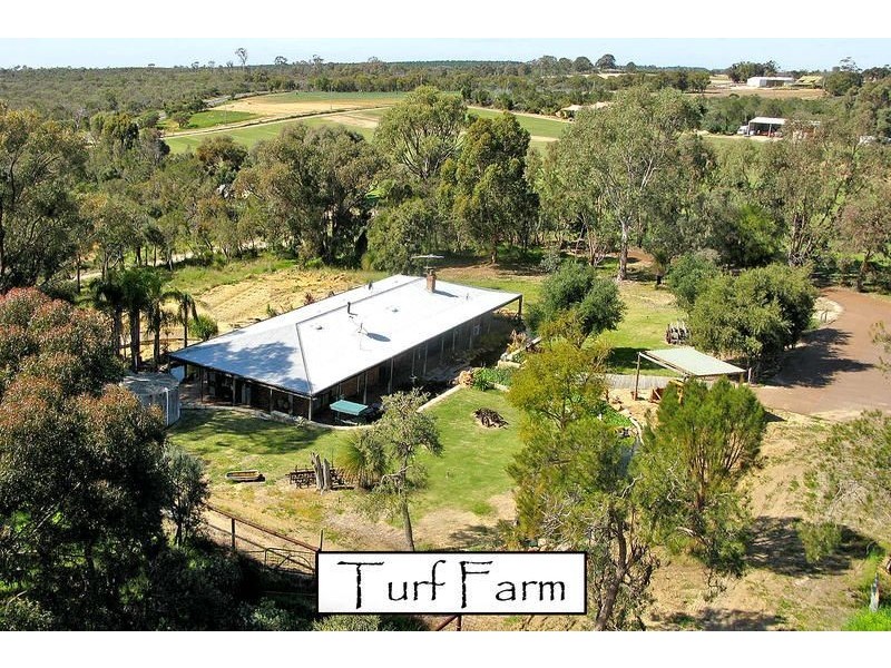 272 Old Yanchep Road, Carabooda WA 6033