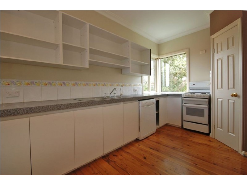 33 Canterbury Circle, Currambine WA 6028