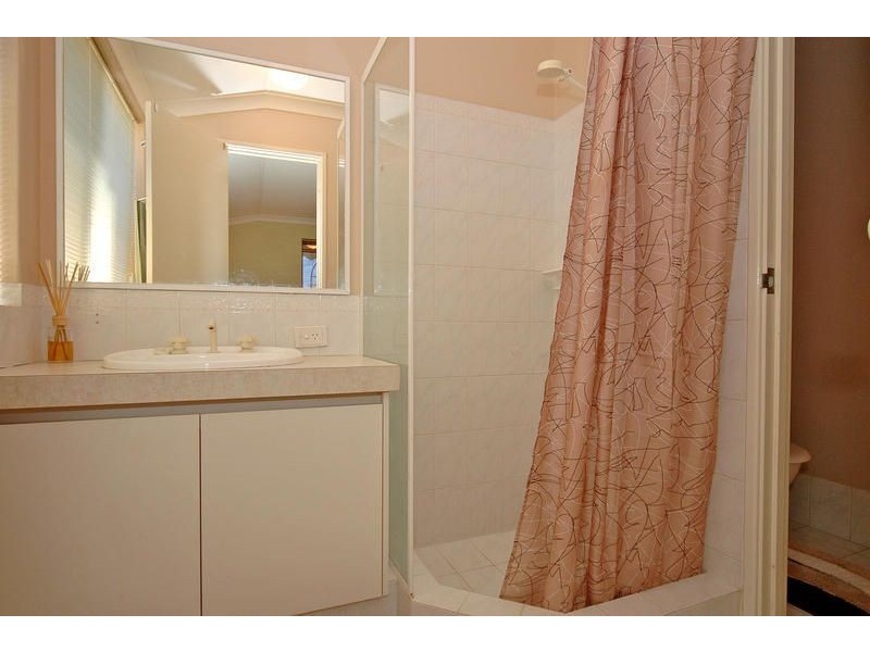 1 Siderno Rise, Hocking WA 6065