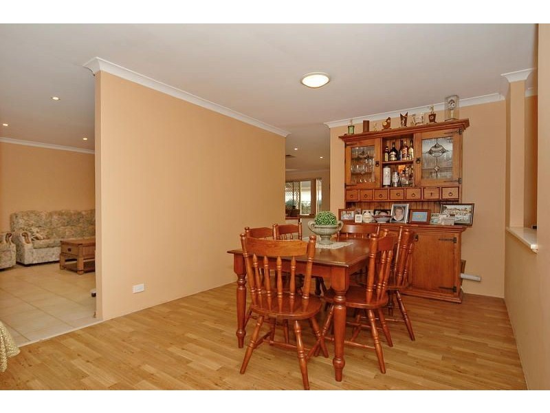 1 Siderno Rise, Hocking WA 6065