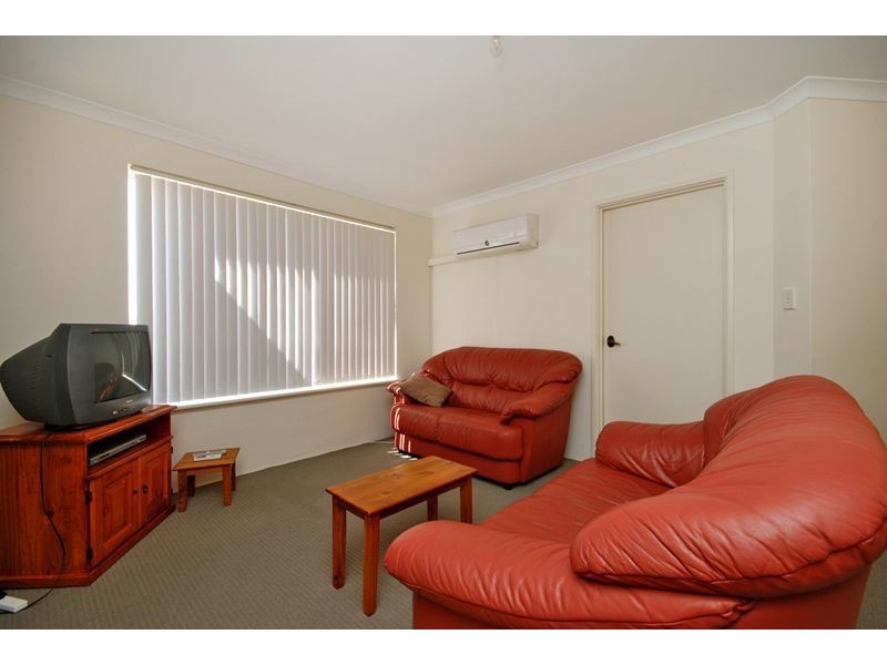 16 Blueboy Rise, Joondalup WA 6027