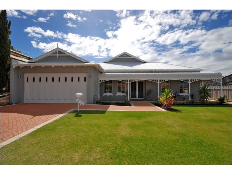 35 Meadowbrook Promenade, Currambine WA 6028