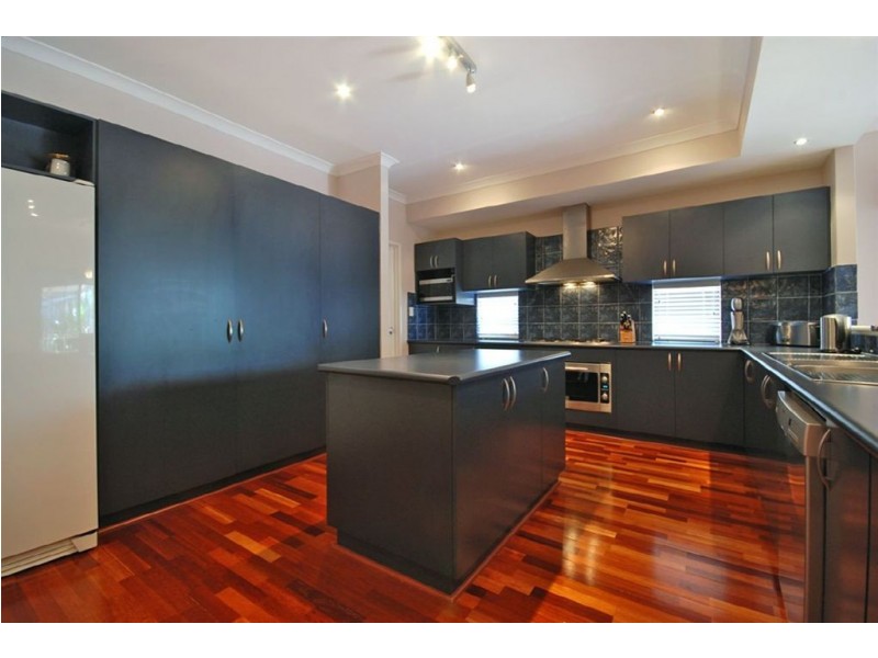 35 Meadowbrook Promenade, Currambine WA 6028