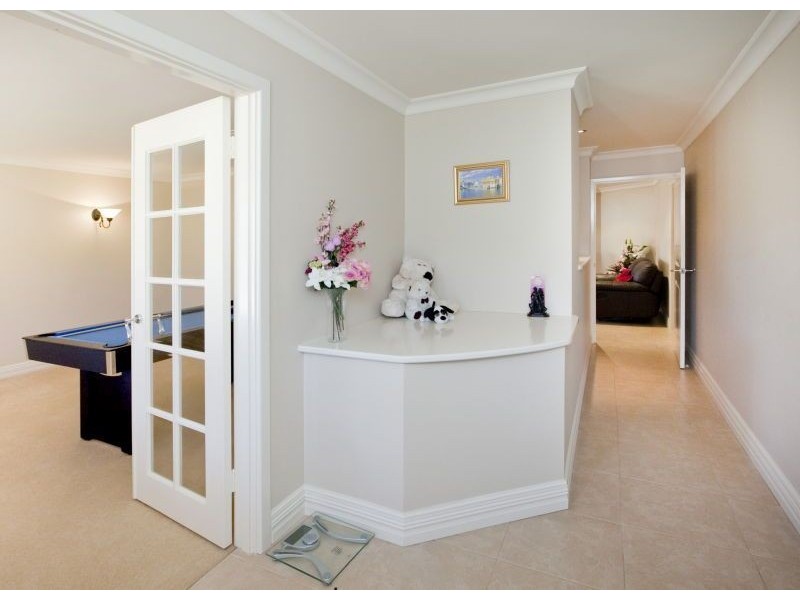 2 Midlothian Crescent, Kinross WA 6028