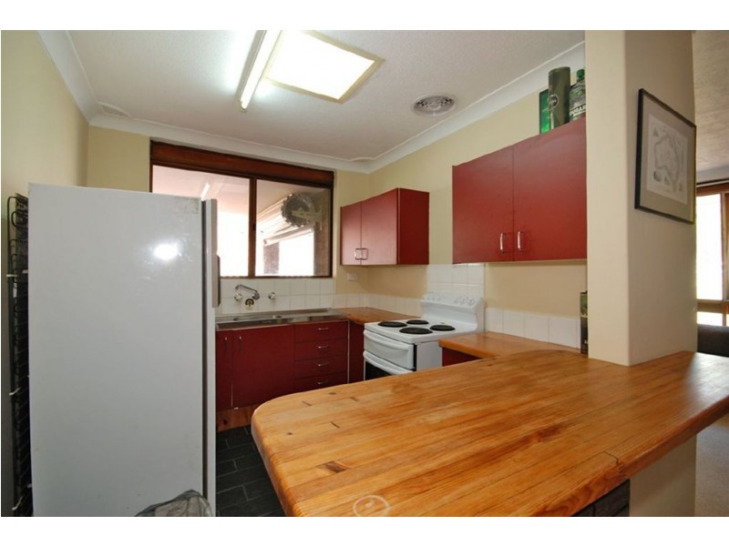 10 Cawarra Crescent, Craigie WA 6025