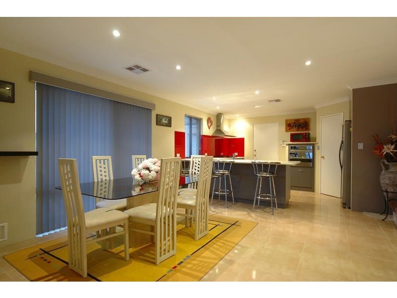 22 Penrose Vista, Tapping WA 6065