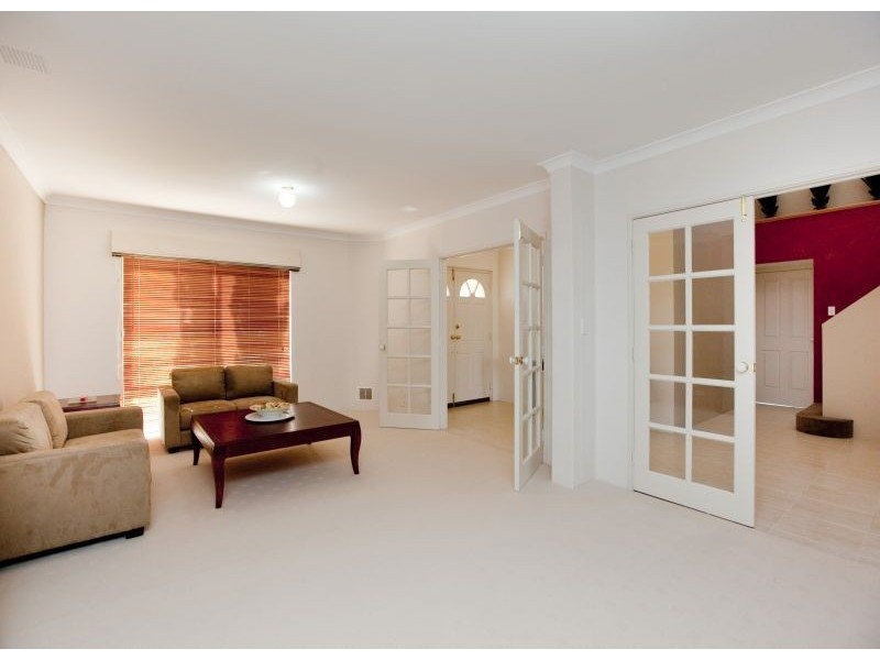 56 Dartmouth Circle, Quinns Rocks WA 6030