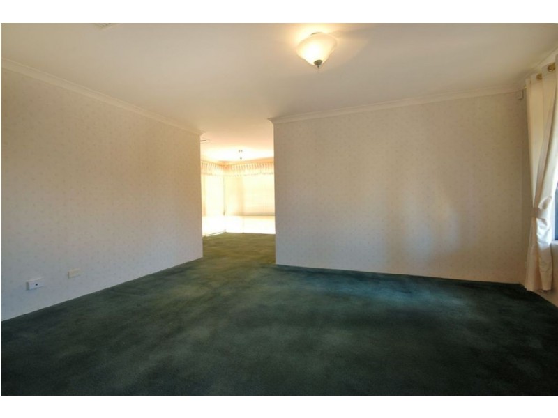 3 Delray Mews, Iluka WA 6028