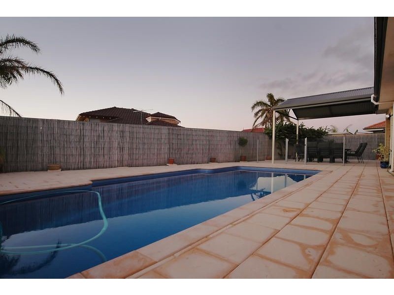 47 Meadowbrook Promenade, Currambine WA 6028