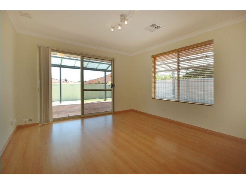 6 Langley Mews, Currambine WA 6028