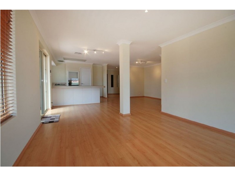 6 Langley Mews, Currambine WA 6028