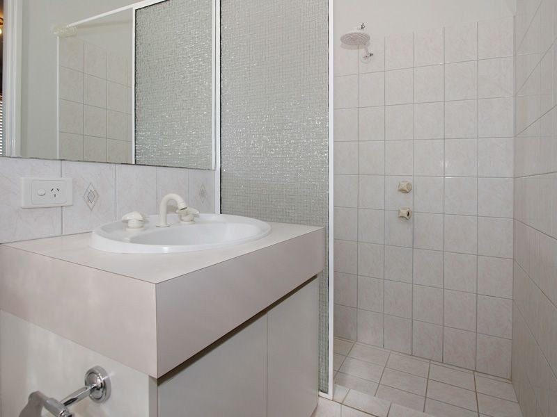 24 Lysander Drive, Heathridge WA 6027