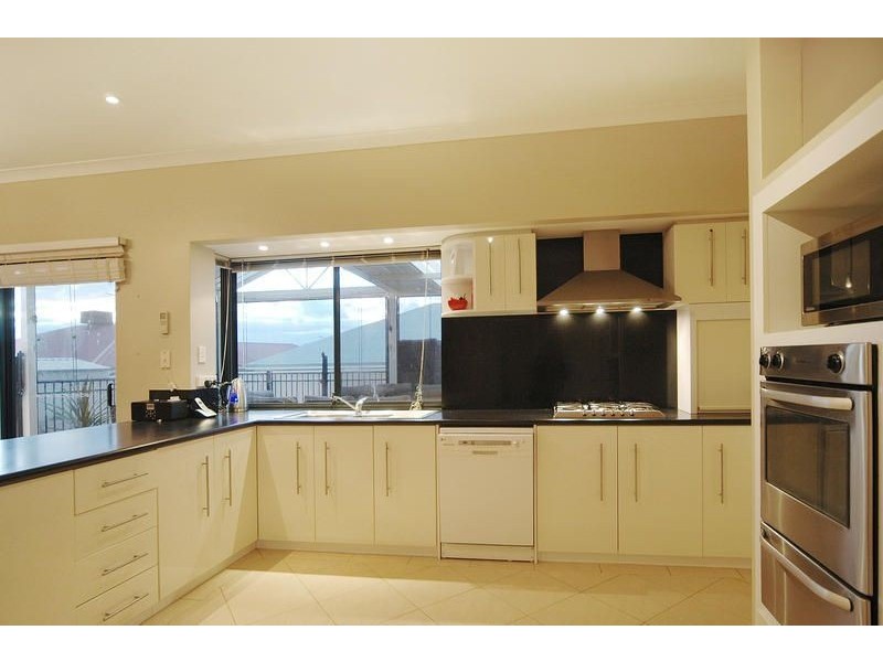 49 Carlton Turn, Currambine WA 6028