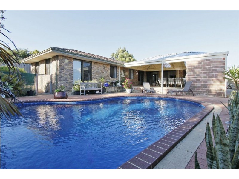 3 Flotilla Drive, Heathridge WA 6027