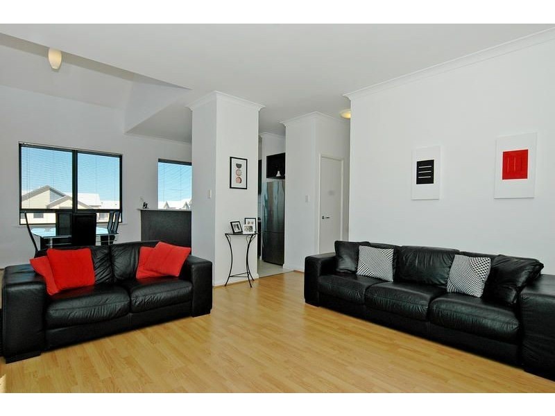 32/6 Waterbird Turn, Joondalup WA 6027