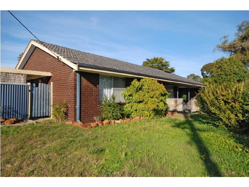 211 Camberwarra Drive, Craigie WA 6025