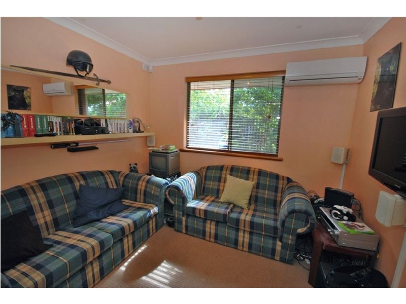 8/27 MacArthur Avenue, Padbury WA 6025